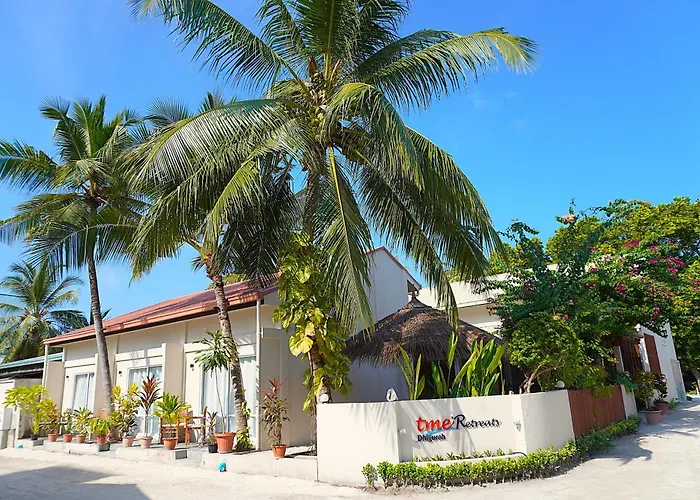 Tme Retreats Dhigurah